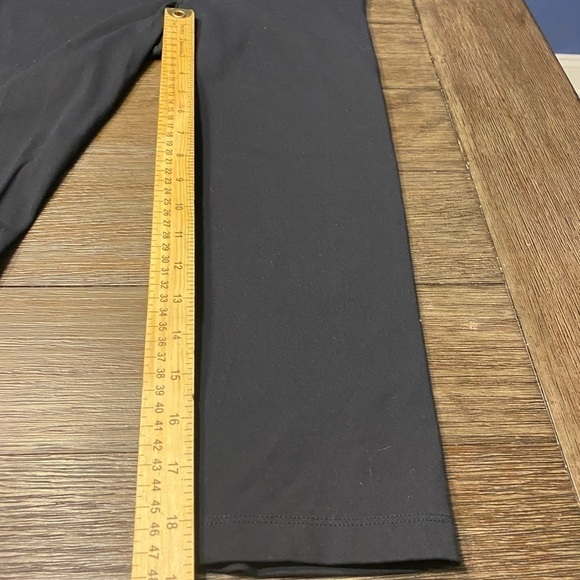 Women’s Nike Dri Fit Leggings Black With Inside Pocket Logo. - Picture 6 of 10